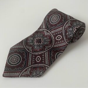 Vintage Yves Saint Laurent Paris Neck Tie